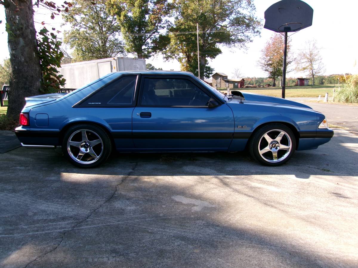 Ford-mustang-lx-1988-blue-3
