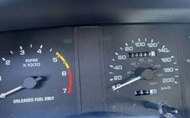Ford-mustang-lx-5.0-1992-11