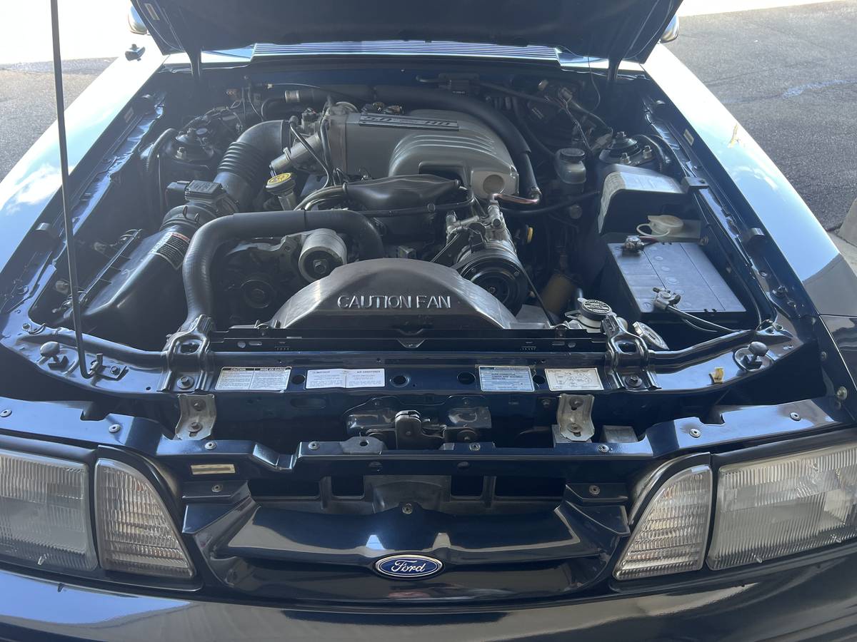 Ford-mustang-lx-5.0-1992-19