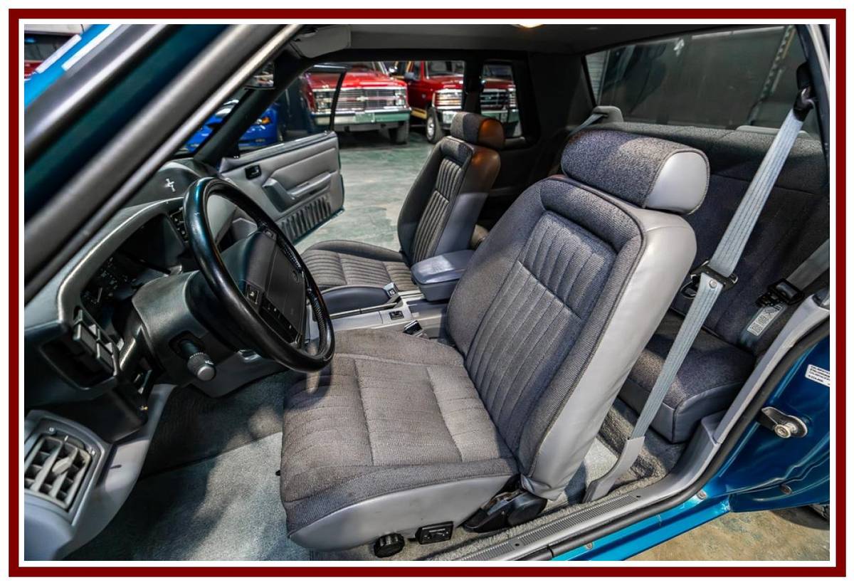 Ford-mustang-lx-coupe-1993-blue-10