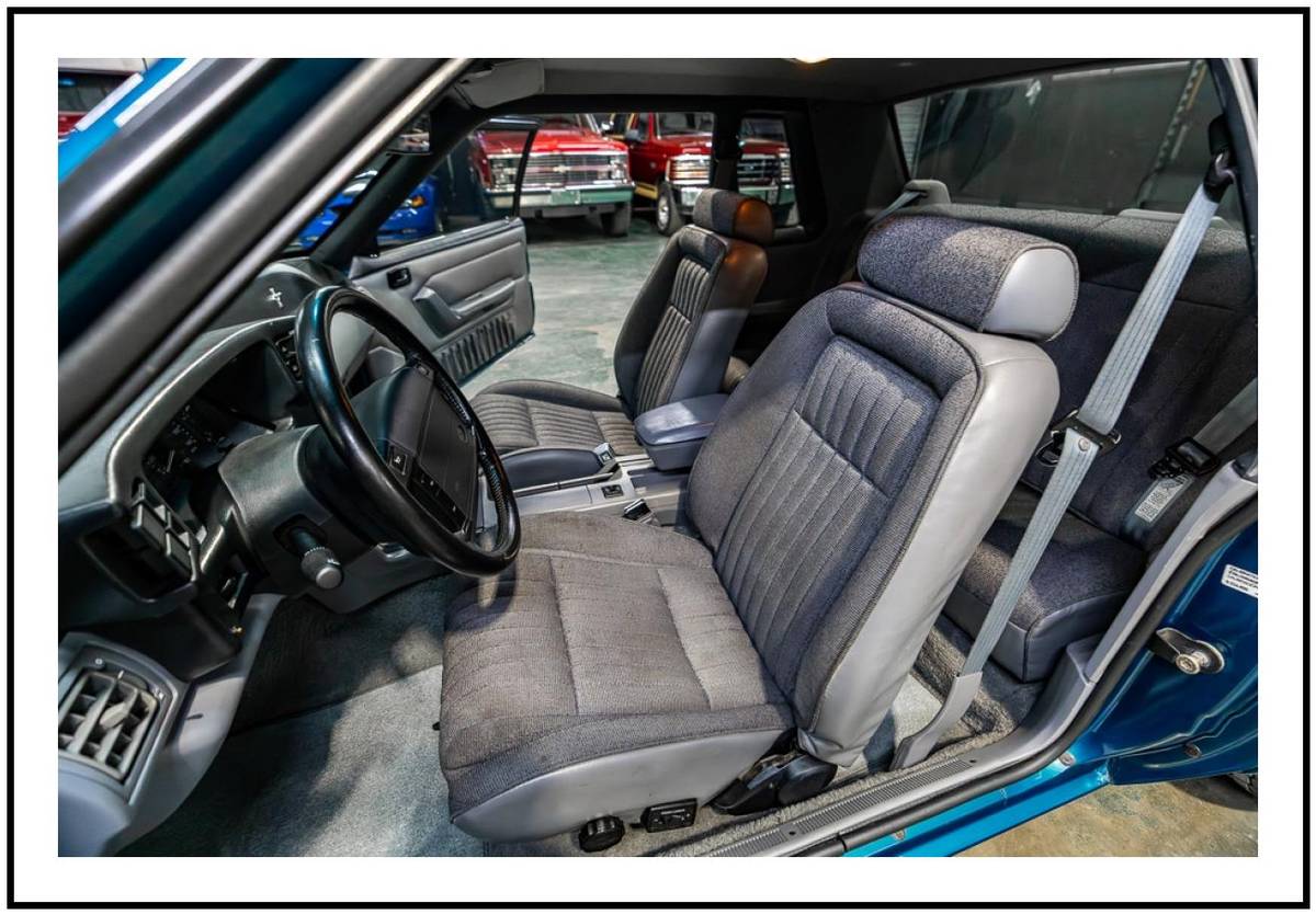 Ford-mustang-lx-coupe-1993-blue-13