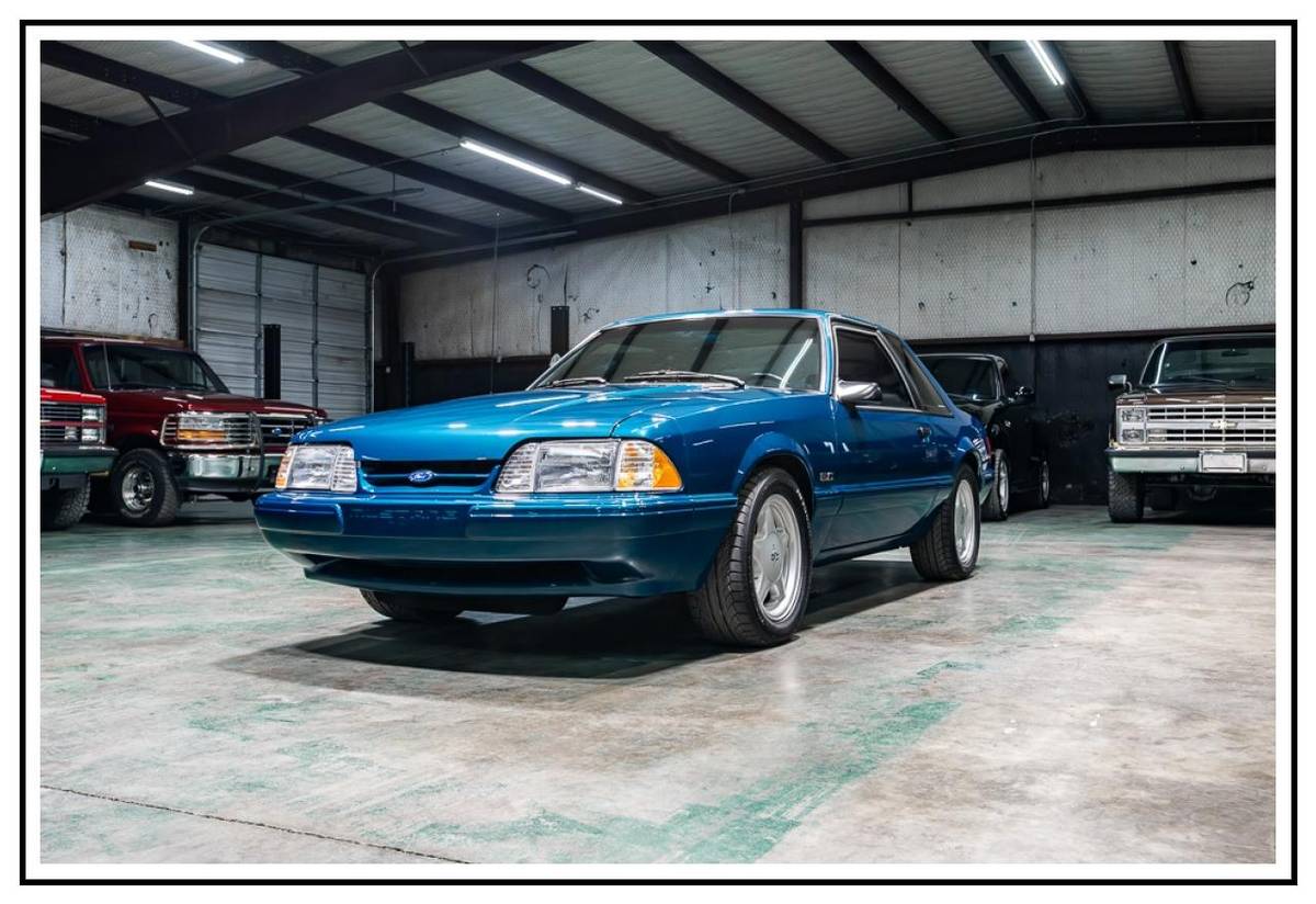 Ford-mustang-lx-coupe-1993-blue-15