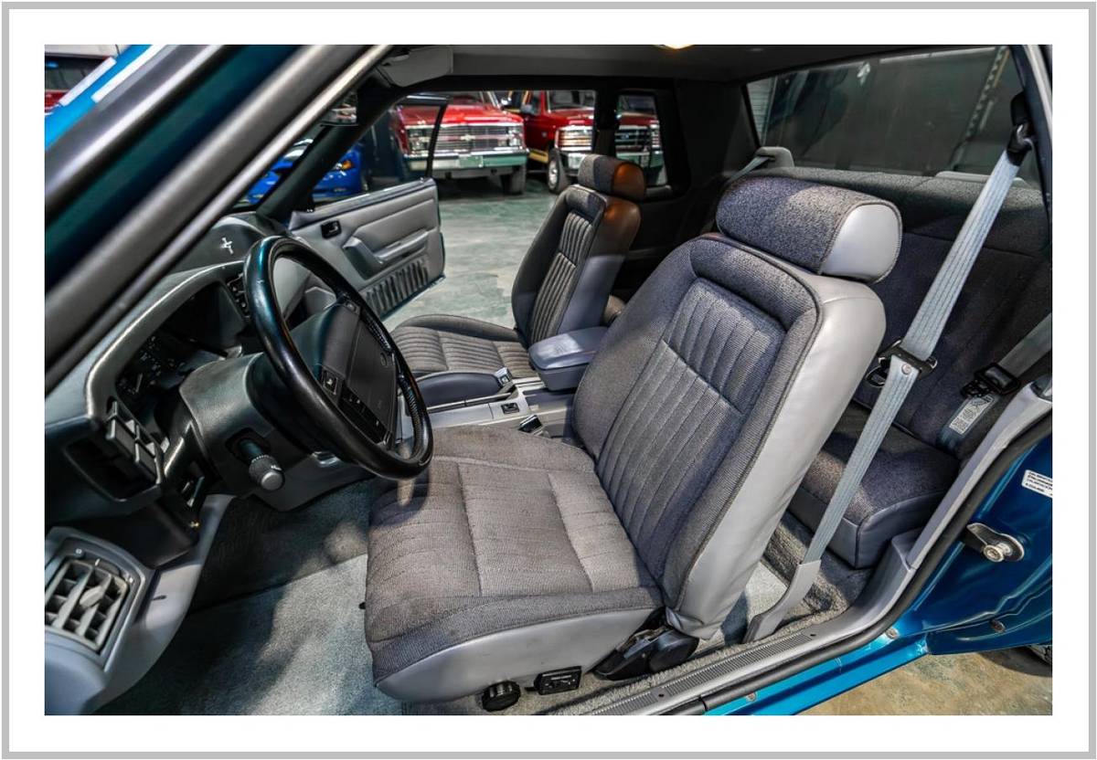 Ford-mustang-lx-coupe-1993-blue-2