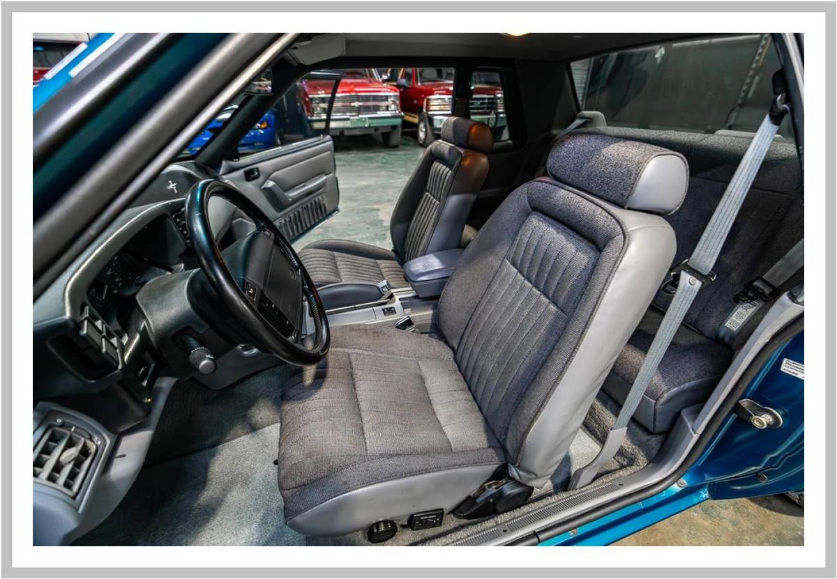 Ford-mustang-lx-coupe-1993-blue-26