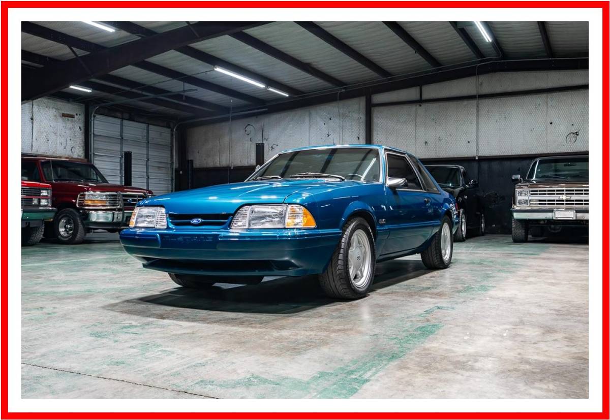Ford-mustang-lx-coupe-1993-blue