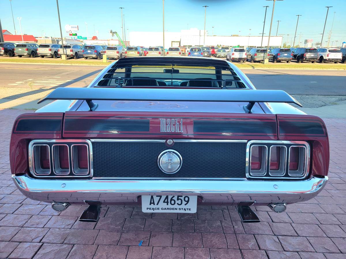 Ford-mustang-mach-1-1970-23