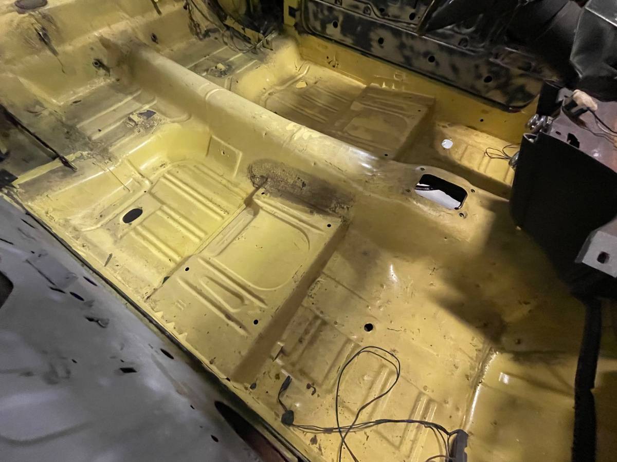 Ford-mustang-mach-1-1970-yellow-11