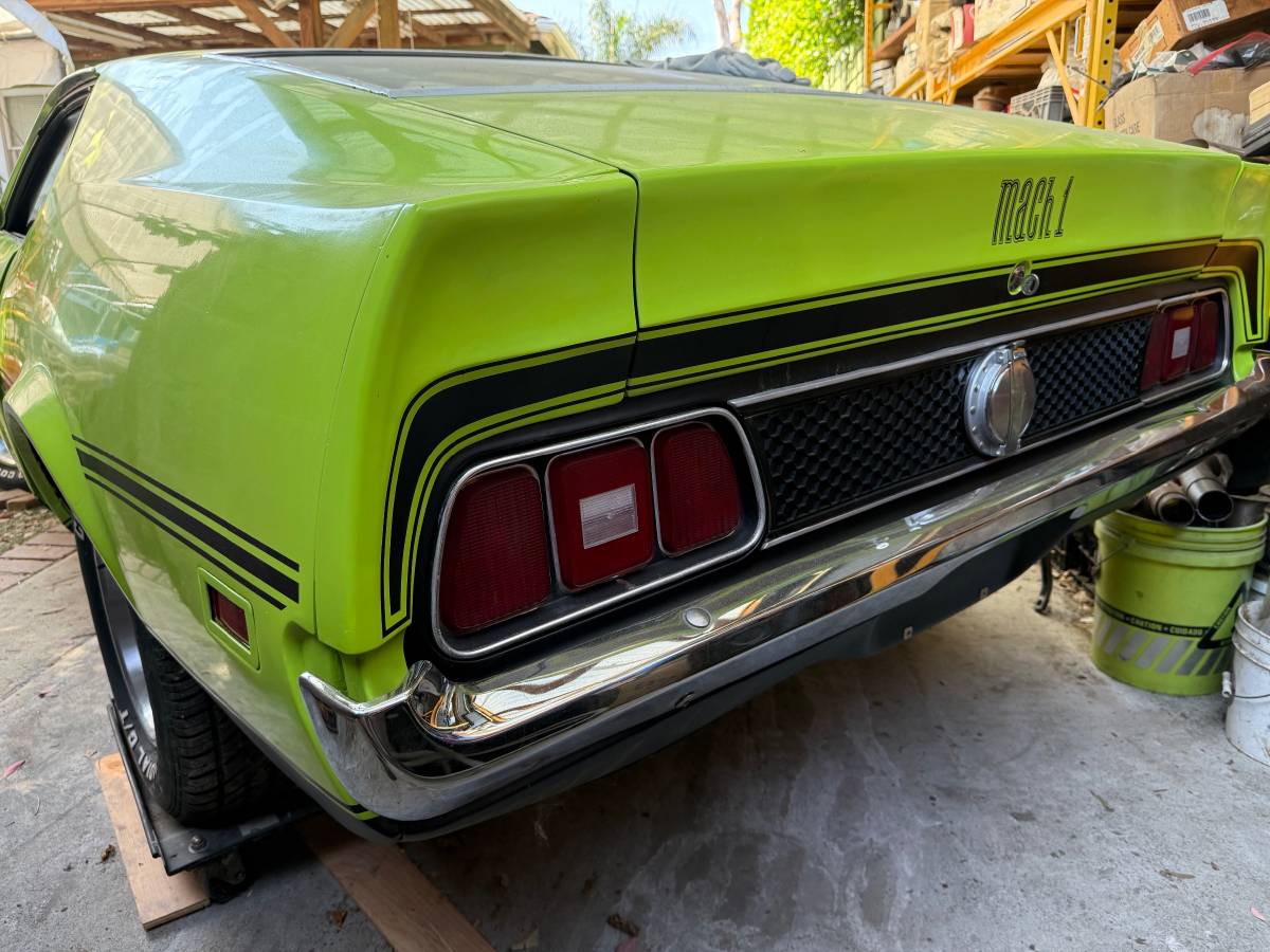Ford-mustang-mach-1-1971-green-1