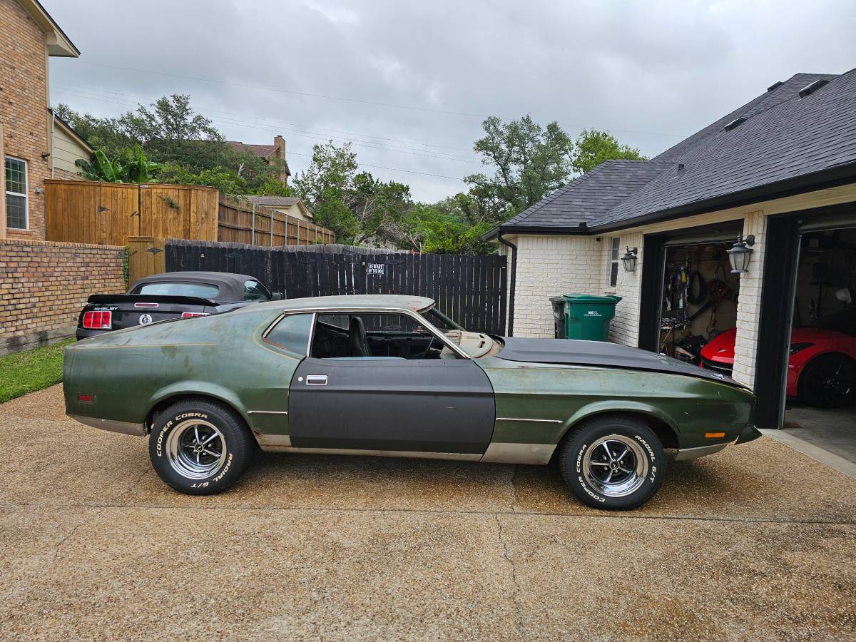 Ford-mustang-mach-1-1971-green-2