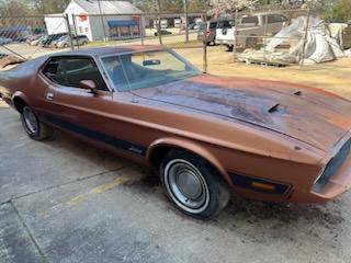 Ford-mustang-mach-1-1973-brown-2