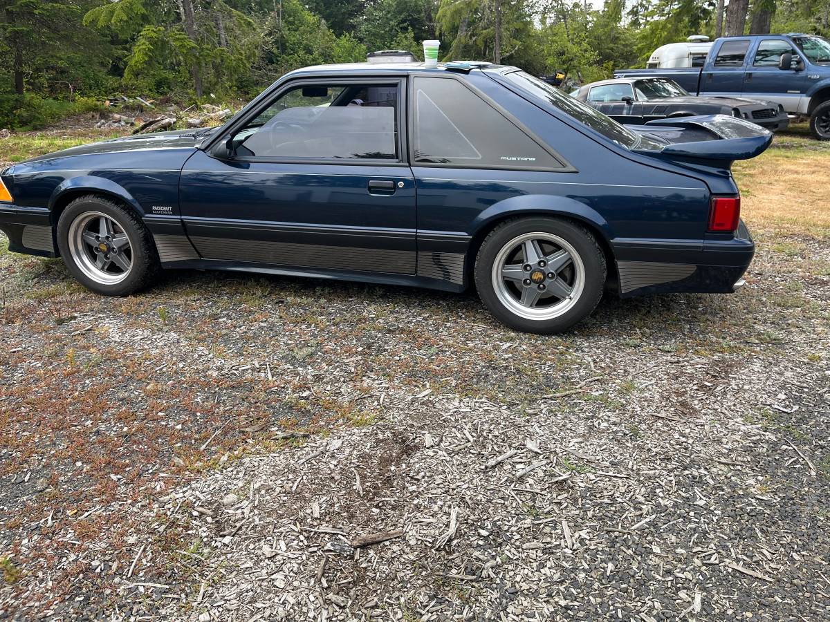 Ford-mustang-saleen-1990-13