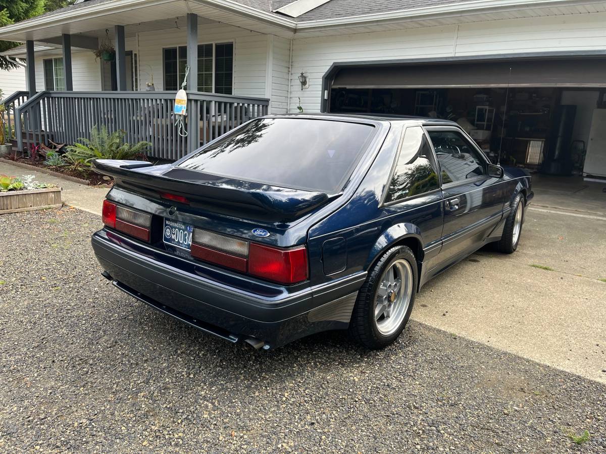 Ford-mustang-saleen-1990-4