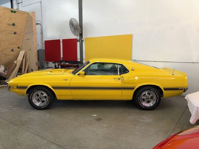 Ford-mustang-shelby-gt500-1969-yellow-1