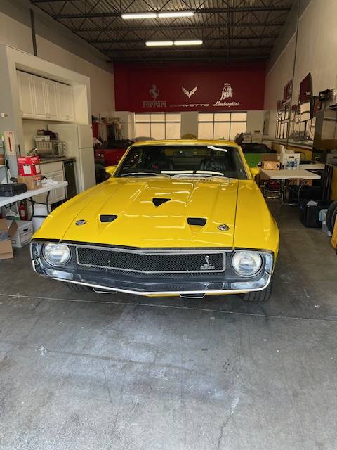 Ford-mustang-shelby-gt500-1969-yellow-13