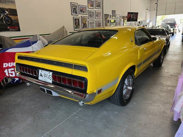 Ford-mustang-shelby-gt500-1969-yellow-7