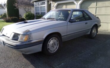 Ford-mustang-svo-1984-silver-1