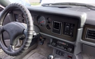 Ford-mustang-svo-1984-silver-14