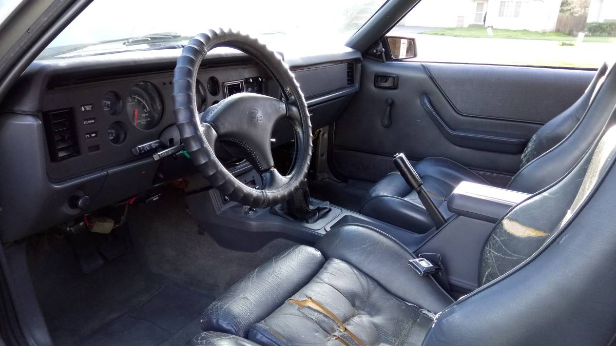 Ford-mustang-svo-1984-silver-16