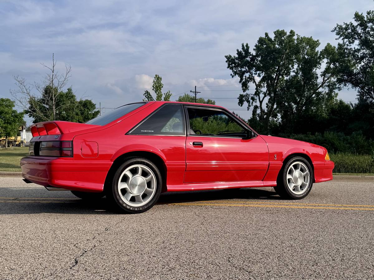 Ford-mustang-svt-cobra-1993-red-1