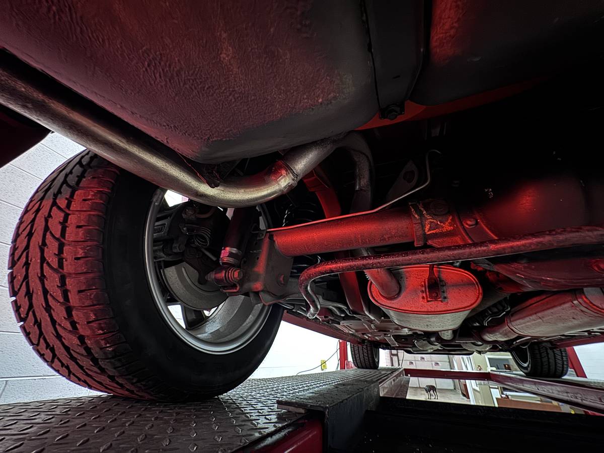 Ford-mustang-svt-cobra-1993-red-21