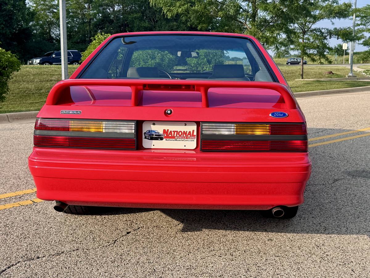Ford-mustang-svt-cobra-1993-red-48