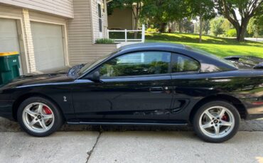 Ford-mustang-svt-cobra-1994-black-11