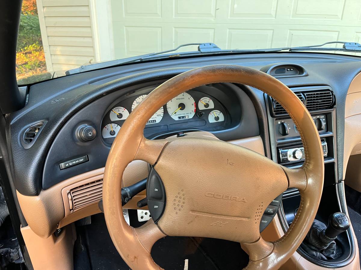 Ford-mustang-svt-cobra-1994-black-13