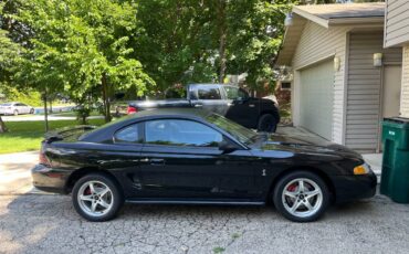 Ford-mustang-svt-cobra-1994-black