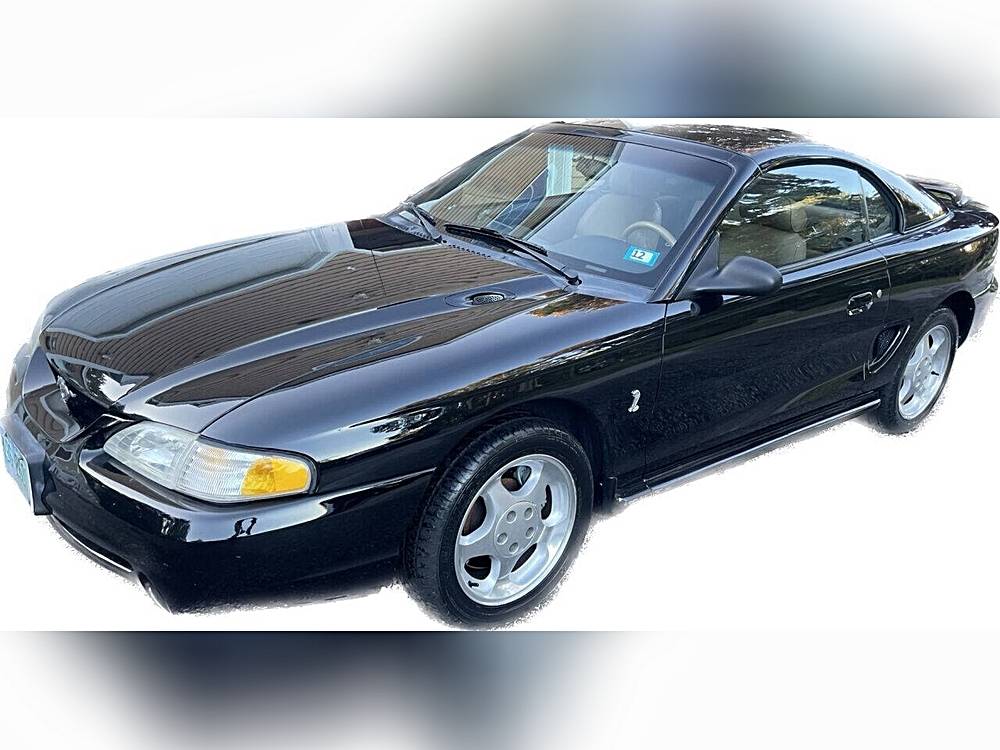 Ford-mustang-svt-cobra-1995-black-13