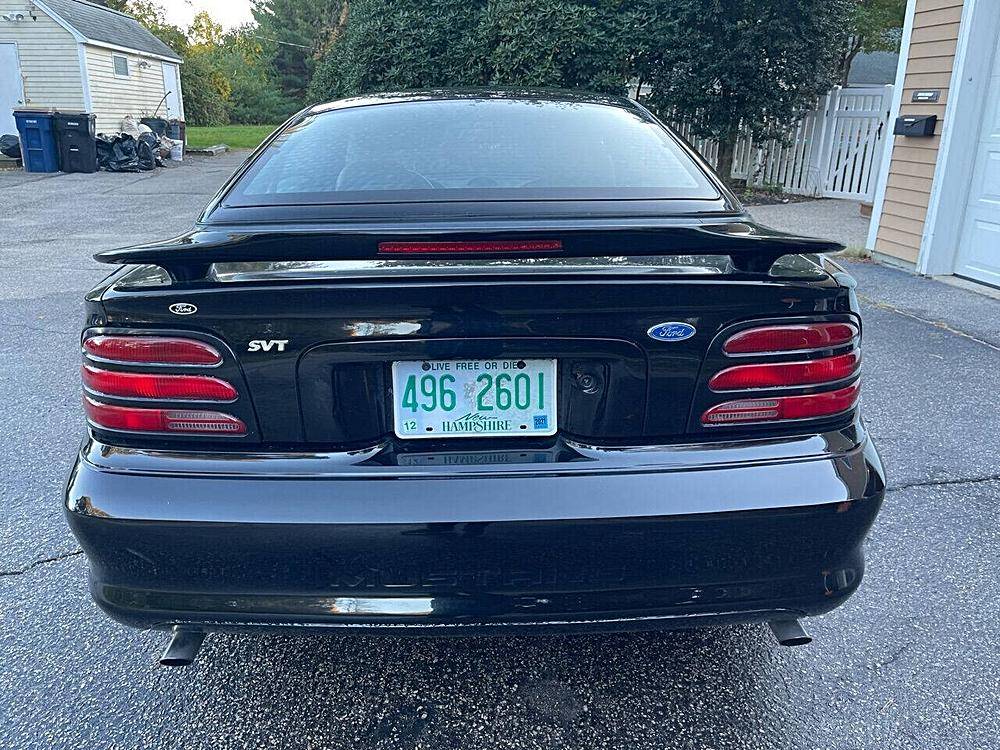 Ford-mustang-svt-cobra-1995-black-4