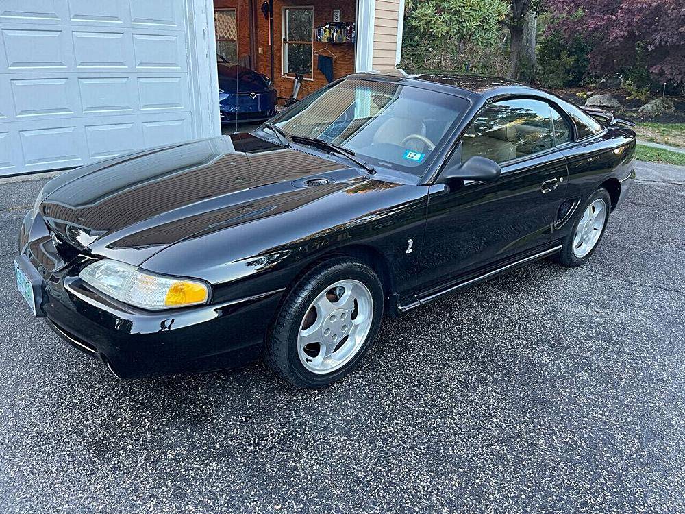 Ford-mustang-svt-cobra-1995-black-5