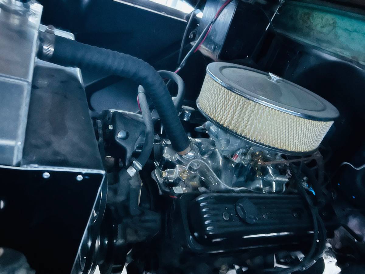 Ford-mustang-v6-1967-8