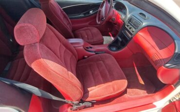 Ford-mustang-v6-convertible-base-1995-white-8