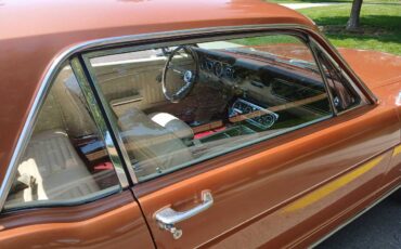 Ford-mustang-v6-coupe-base-1966-custom-3