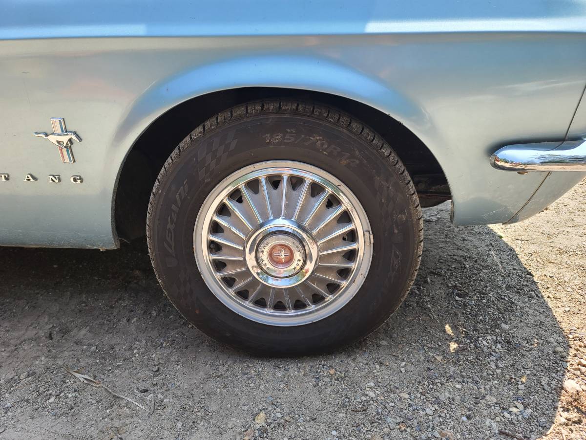 Ford-mustang-v6-coupe-base-1967-blue-4