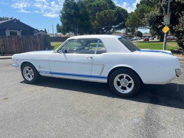 Ford-mustang-v8-1965-white-21