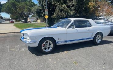 Ford-mustang-v8-1965-white