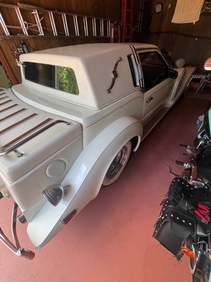 Ford-mustang-zimmer-1986-white-6