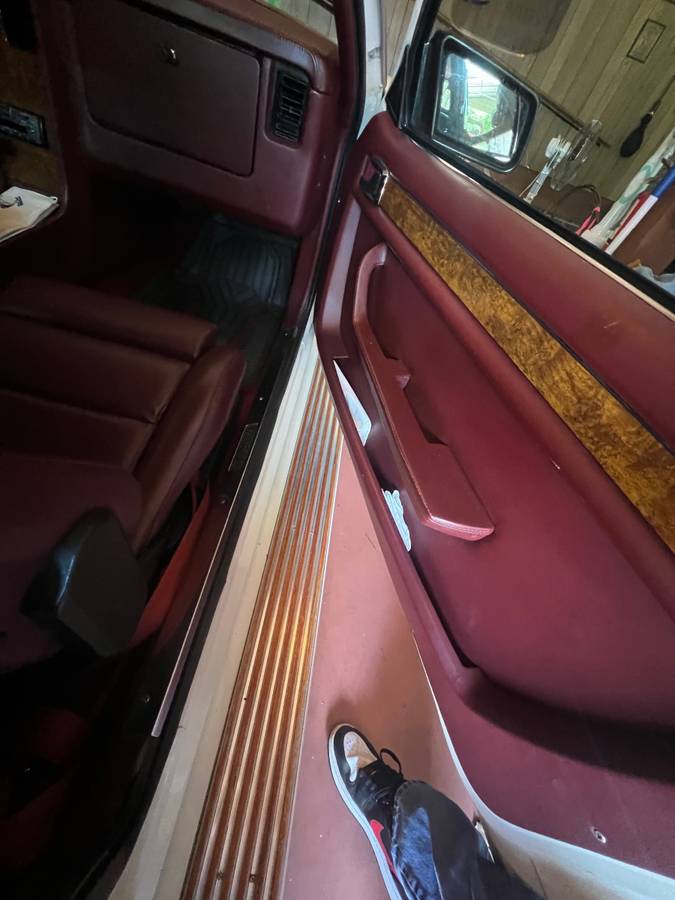 Ford-mustang-zimmer-1986-white-7