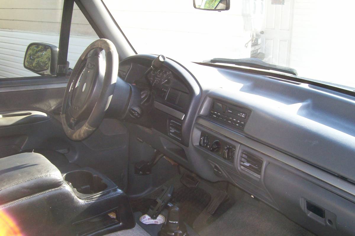 Ford-nite-1992-black-5