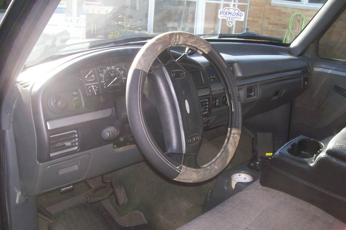 Ford-nite-1992-black-6