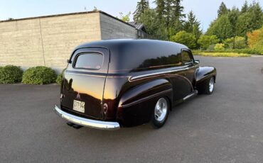 Ford-panel-truck-1947-black-10