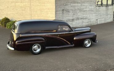 Ford-panel-truck-1947-black-12