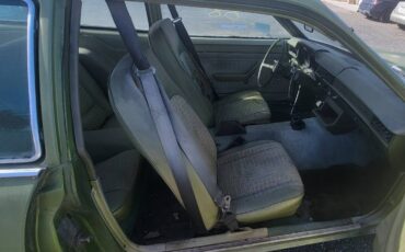 Ford-pinto-1976-green-11