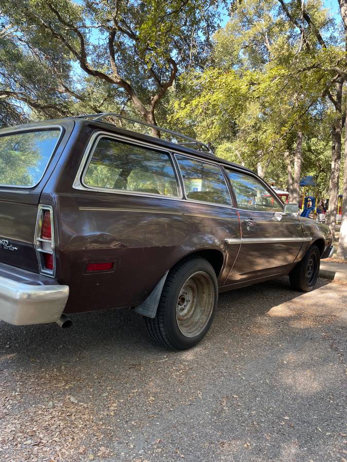 Ford-pinto-1977-brown