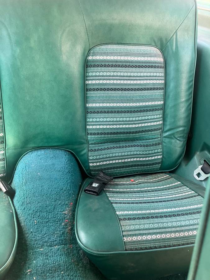 Ford-pinto-wagon-1977-green-7