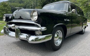 Ford-ranch-wagon-1953-black-22