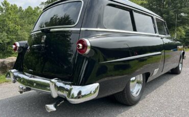 Ford-ranch-wagon-1953-black-4
