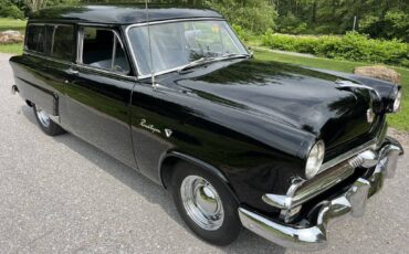 Ford-ranch-wagon-1953-black-6