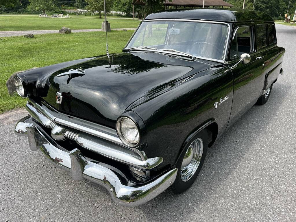 Ford-ranch-wagon-1953-black-9